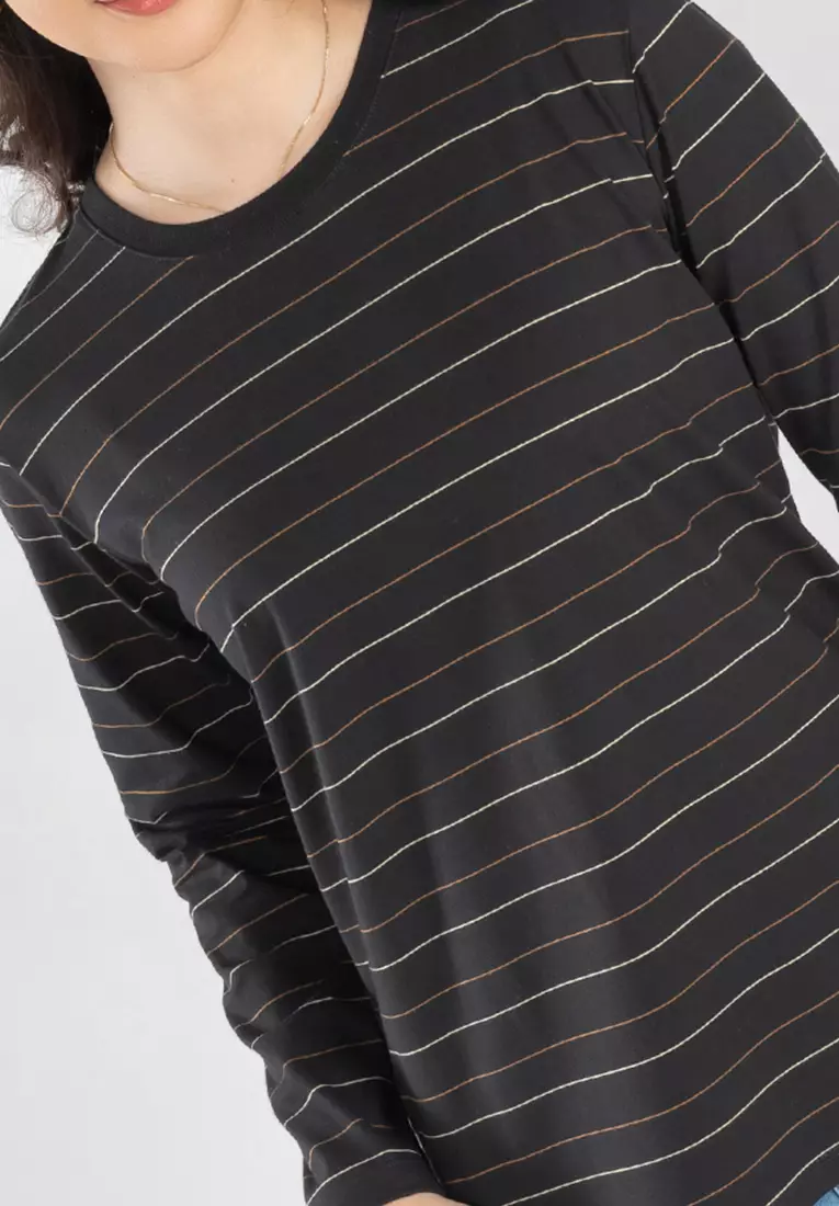 C2 Risela Black T-Shirt Wanita