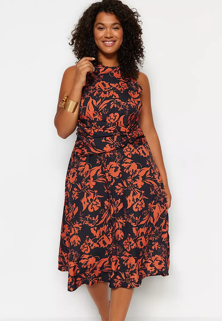 Jual Trendyol Plus Size Floral Print Midi Dress Original 2025
