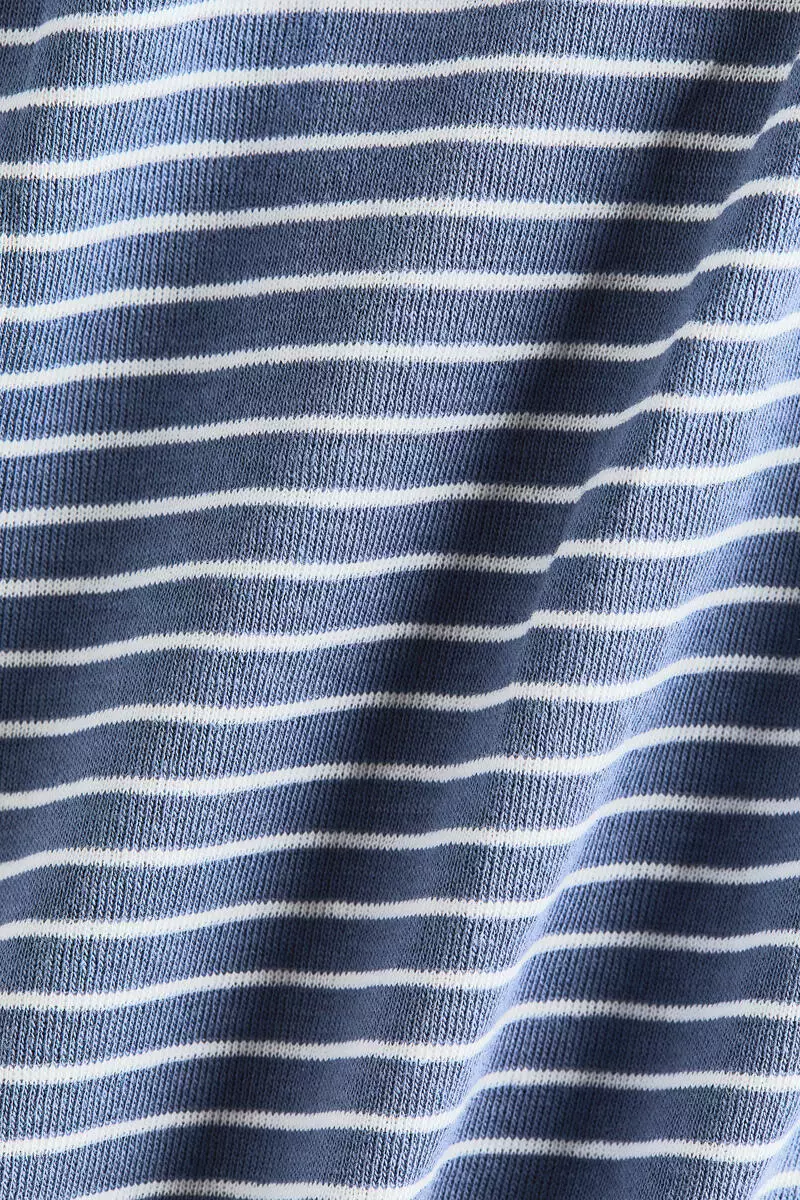 Ribbed V-neck top