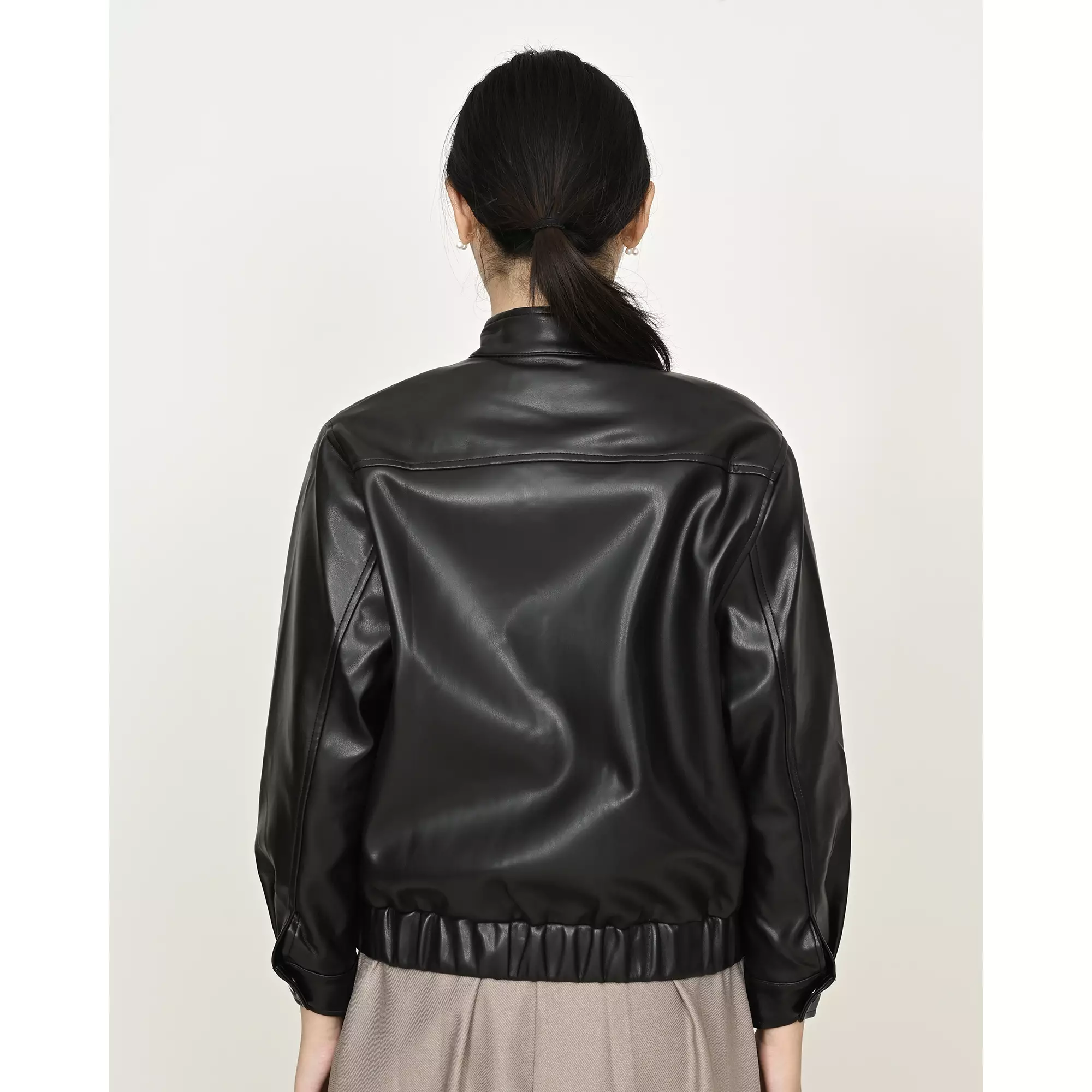 Geulis.id ELAXI JACKET - Black
