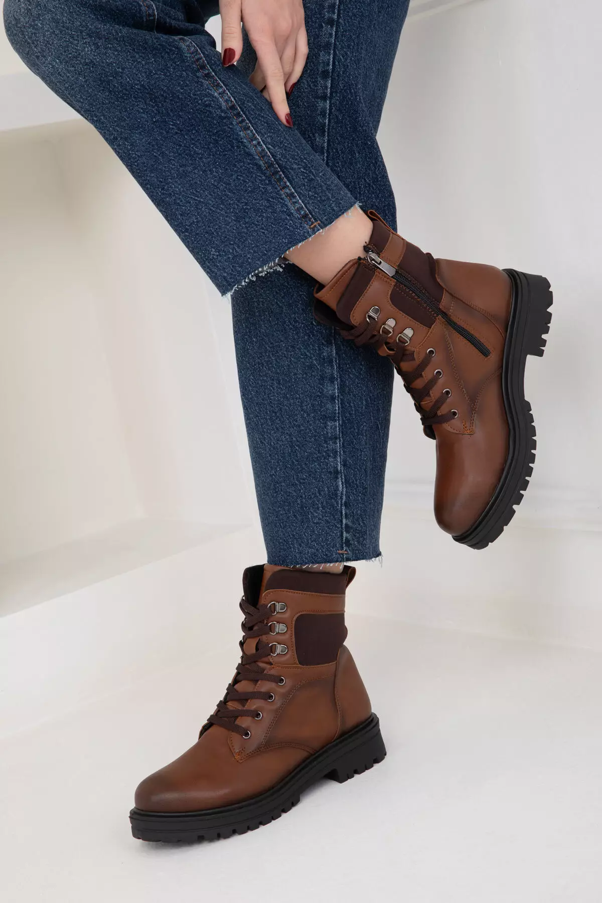 Tan Women's Boots - 20046 Model Bootie