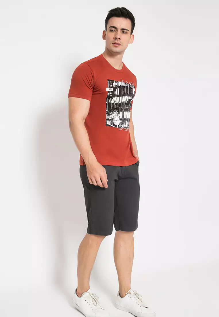 LGS - Celana Pendek Chinos Casual Pria Coklat Gelap CSS.787.074.001.C