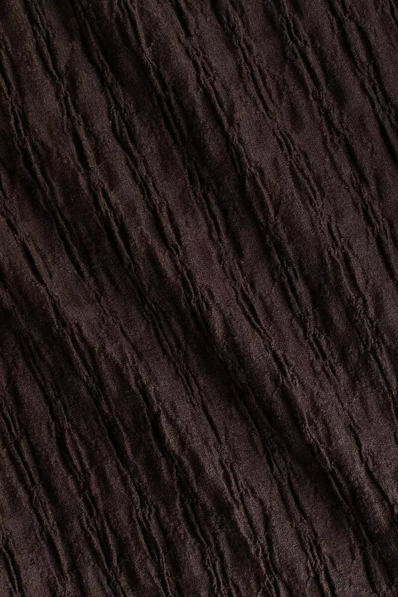 Boat-neck top