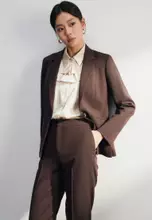 棕色