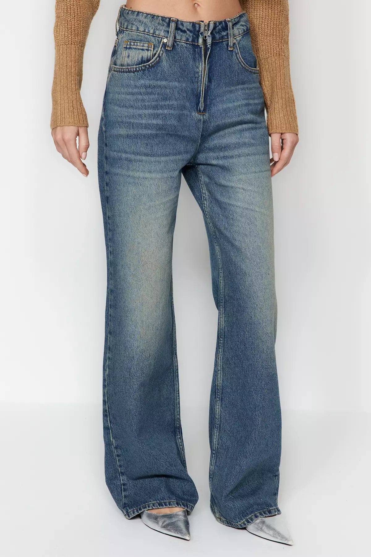 Washed Flare Jeans