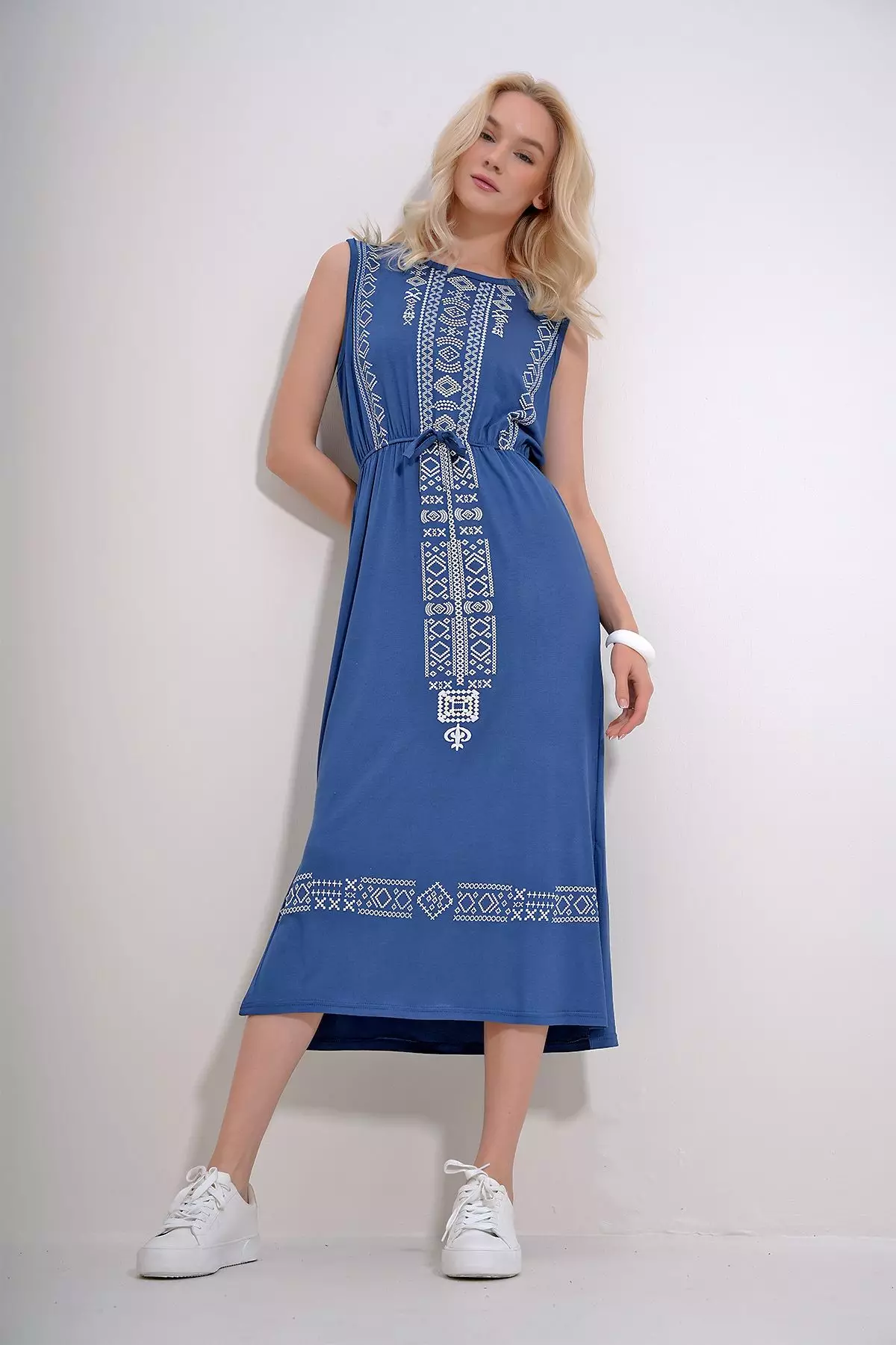 Sleeveless Slit Midi Dress