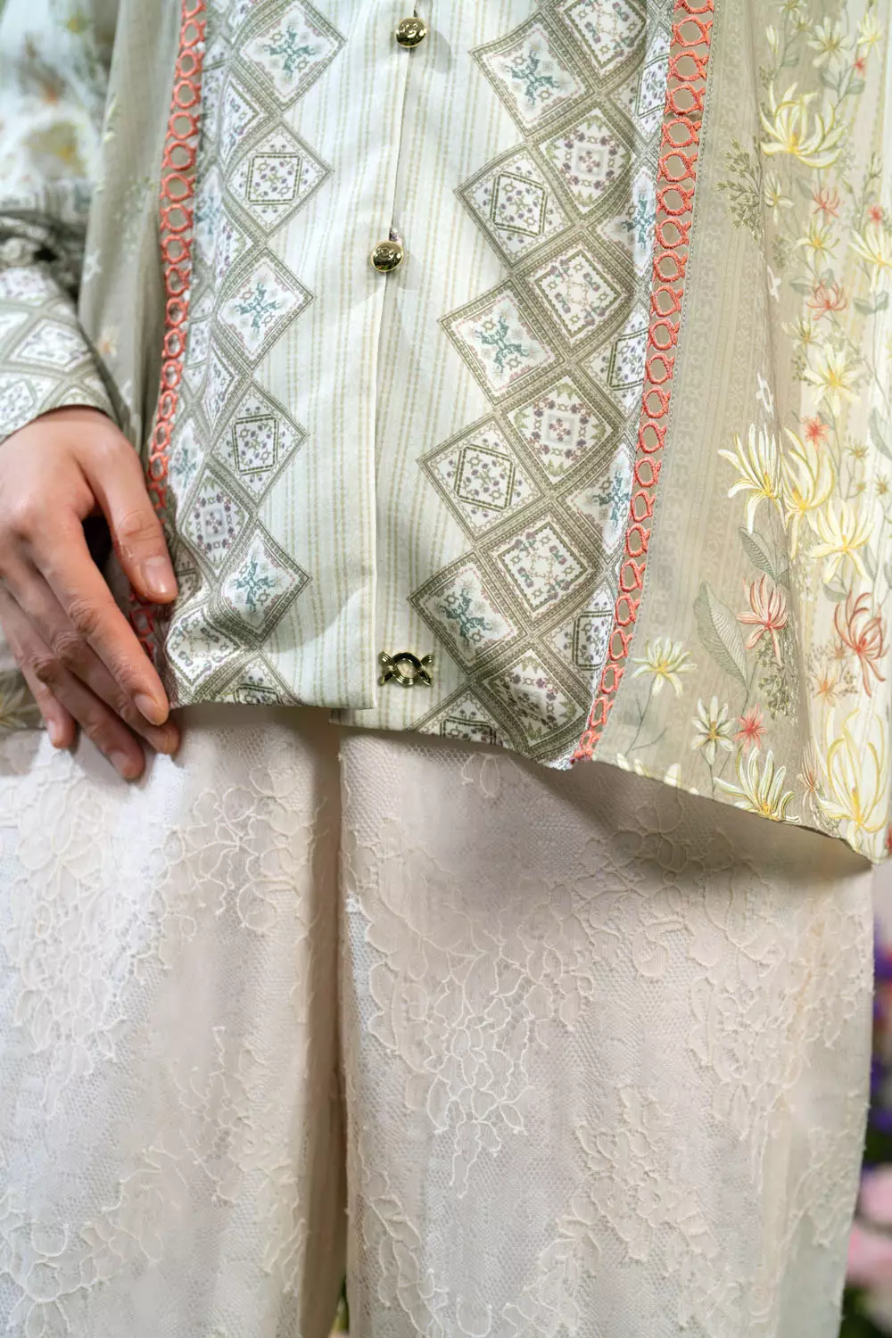 Klamby - Kartavira Shirt Lace Kanira