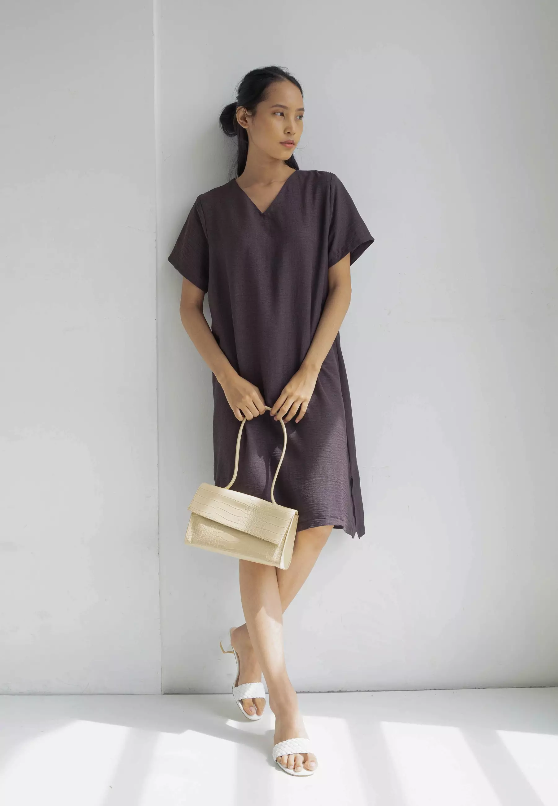 Houseofcuff Magnolia Dress in Dark Grey Dress Oversized Bahan Crinkle