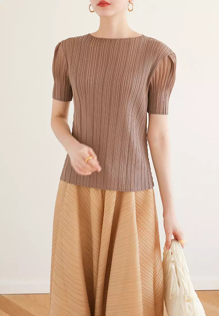 Simple Casual Slim Pleats T-Shirt CZJ2520
