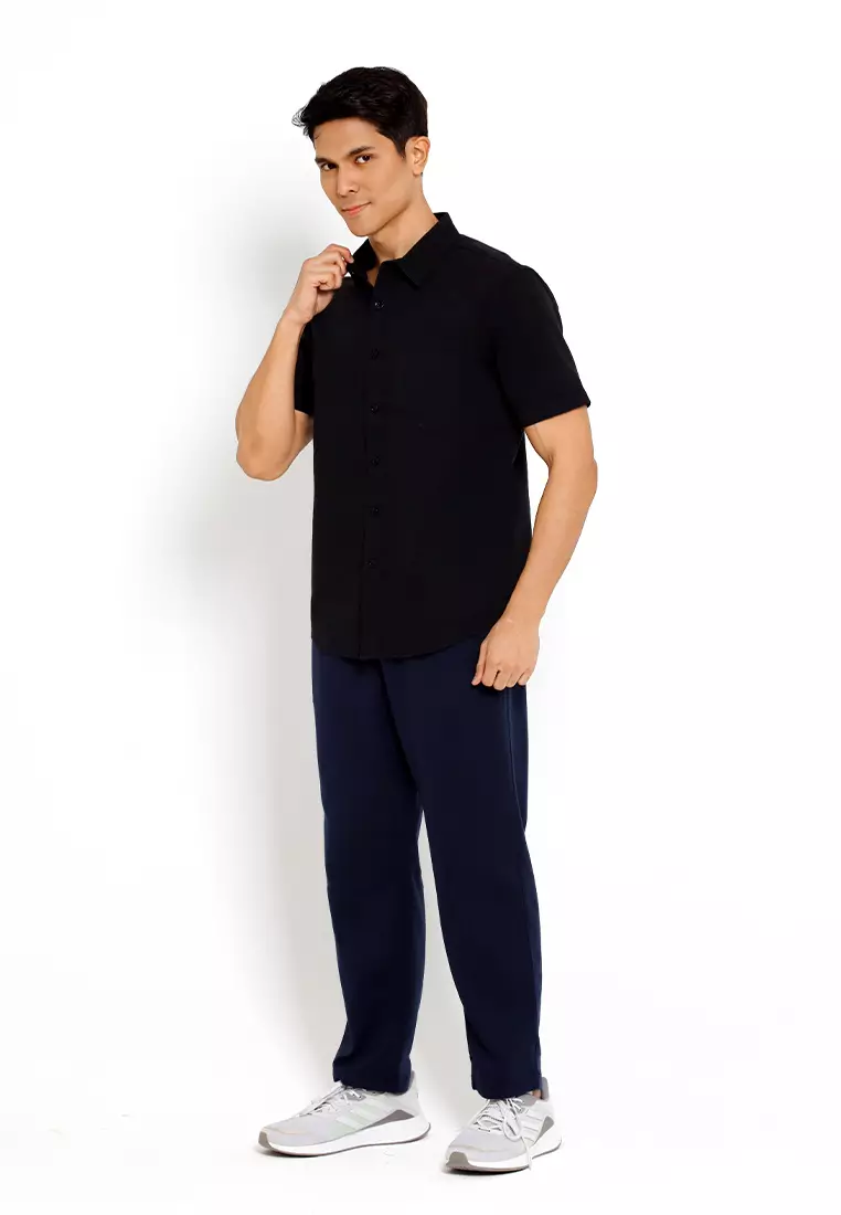 Forest Woven Regular Fit Plain Collar Short Sleeve Men Shirt | Baju Kemeja Lelaki - 621441-01Black
