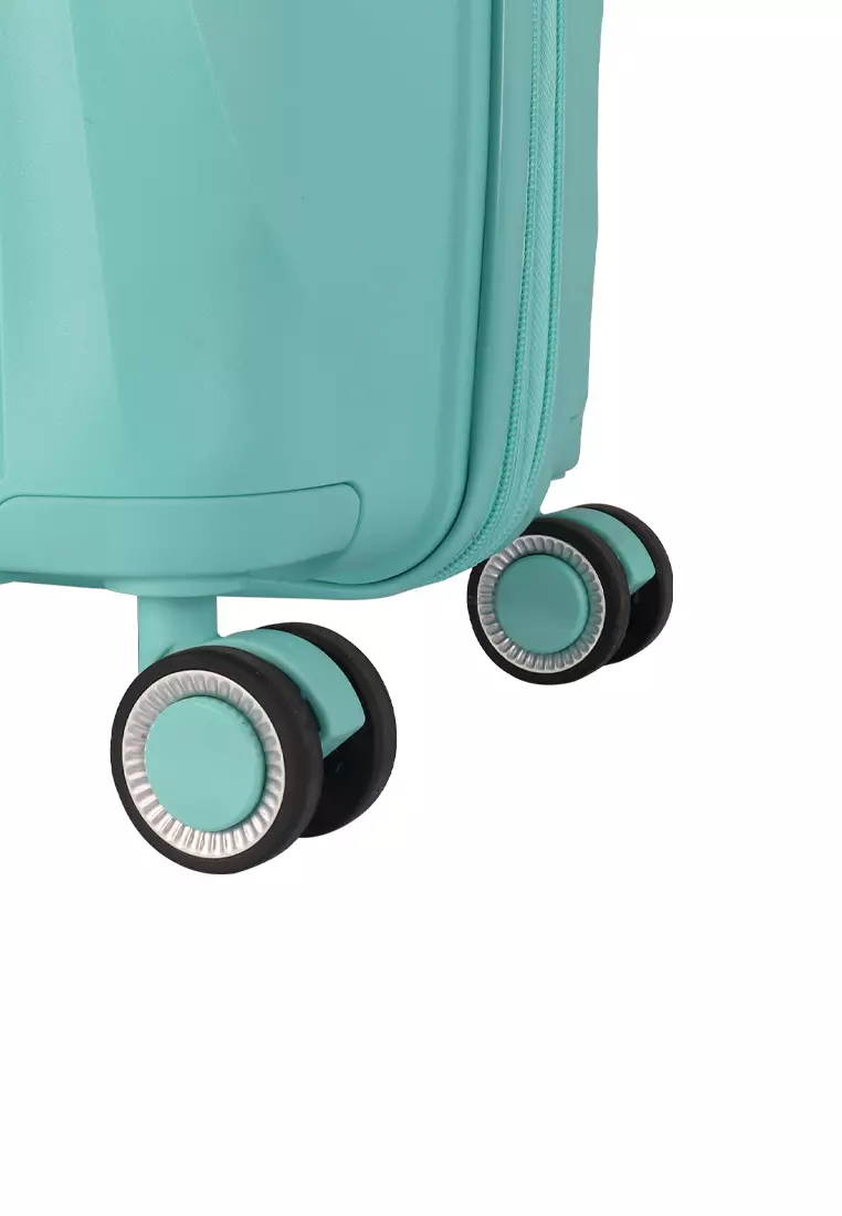 345 Hard Case Luggage Medium (22.5 inches)