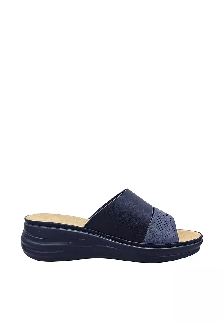 Discount on Step One  shoes - SKU: Women's Sonya Low Wedge