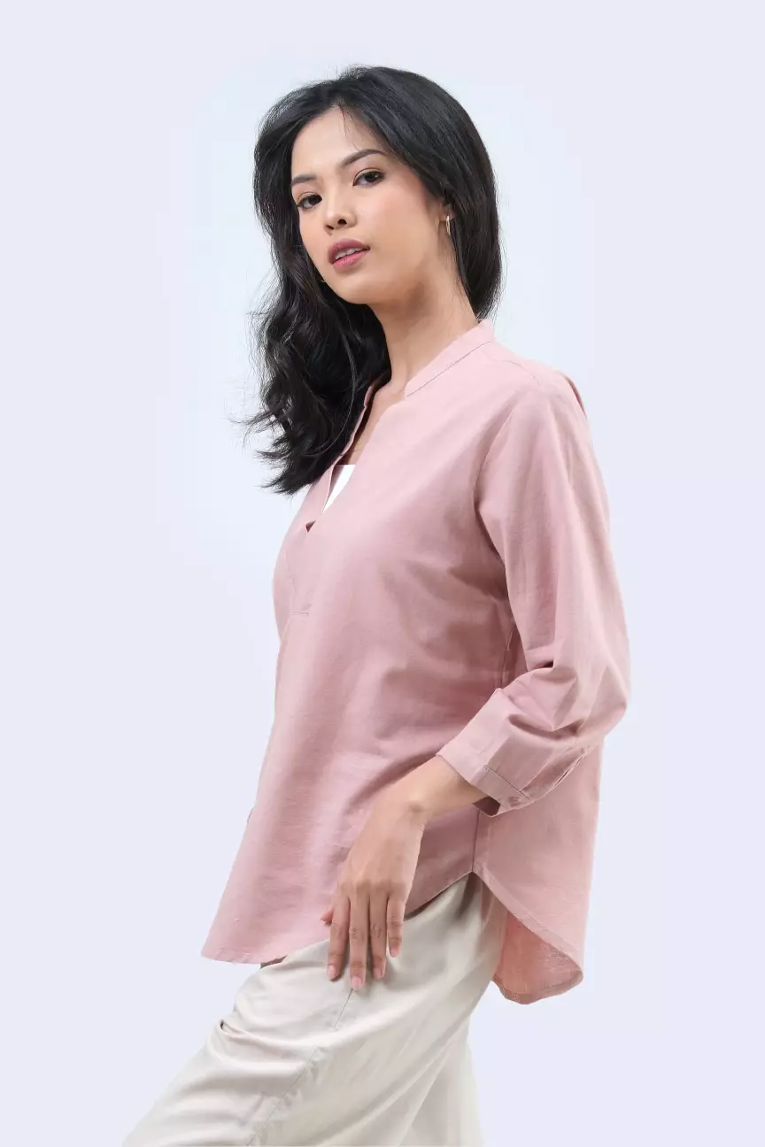 Kemeja Wanita Gwyneth Pink