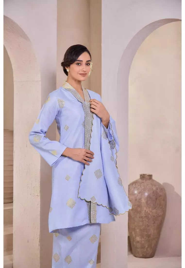Kebarung Songket Mahsuri