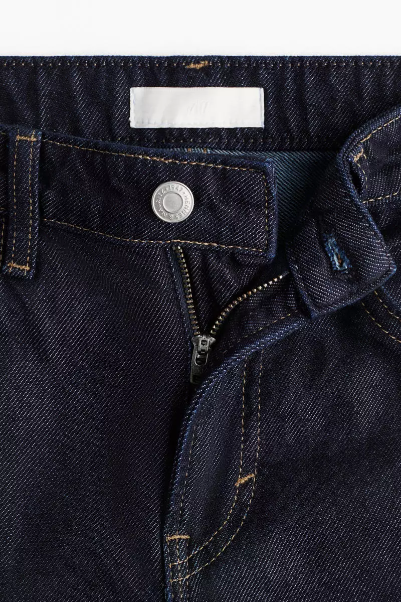 Feather Soft Wide Regular Jeans