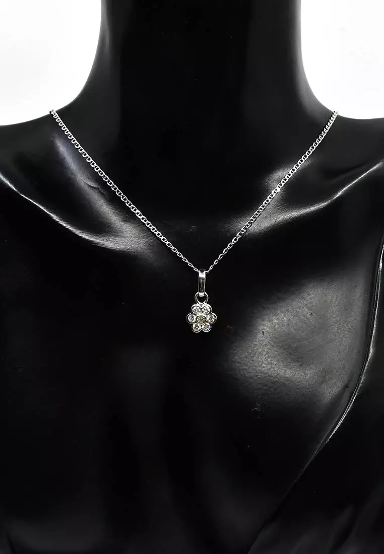 14k Italian Made White Gold Necklace And Pendant With Diamonds