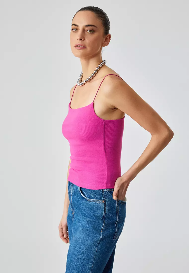 Ayane Stretchable Tank Top