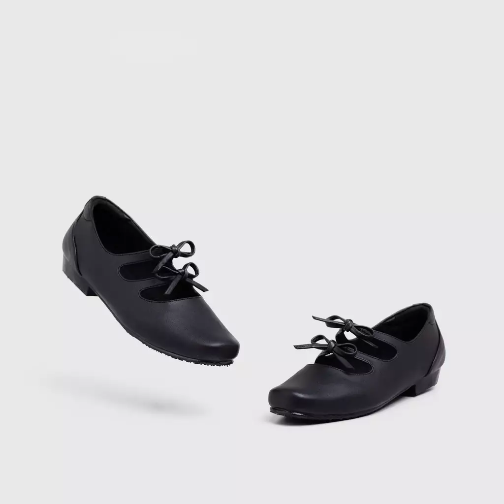 Madison Flat Shoes Black