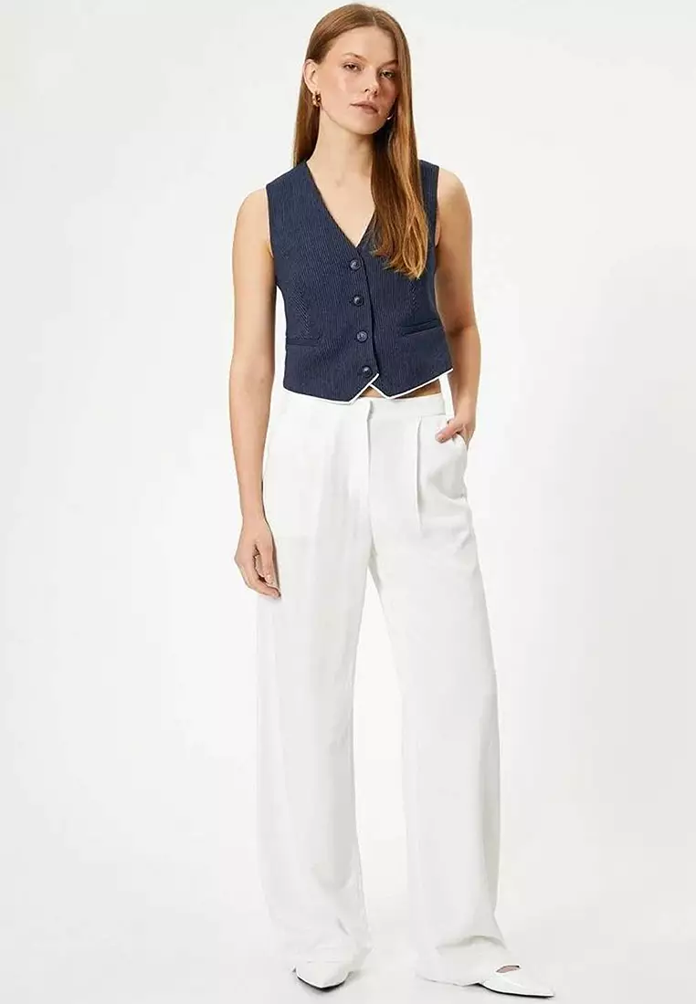 Linen Blend Trousers With Wide Leg Pockets