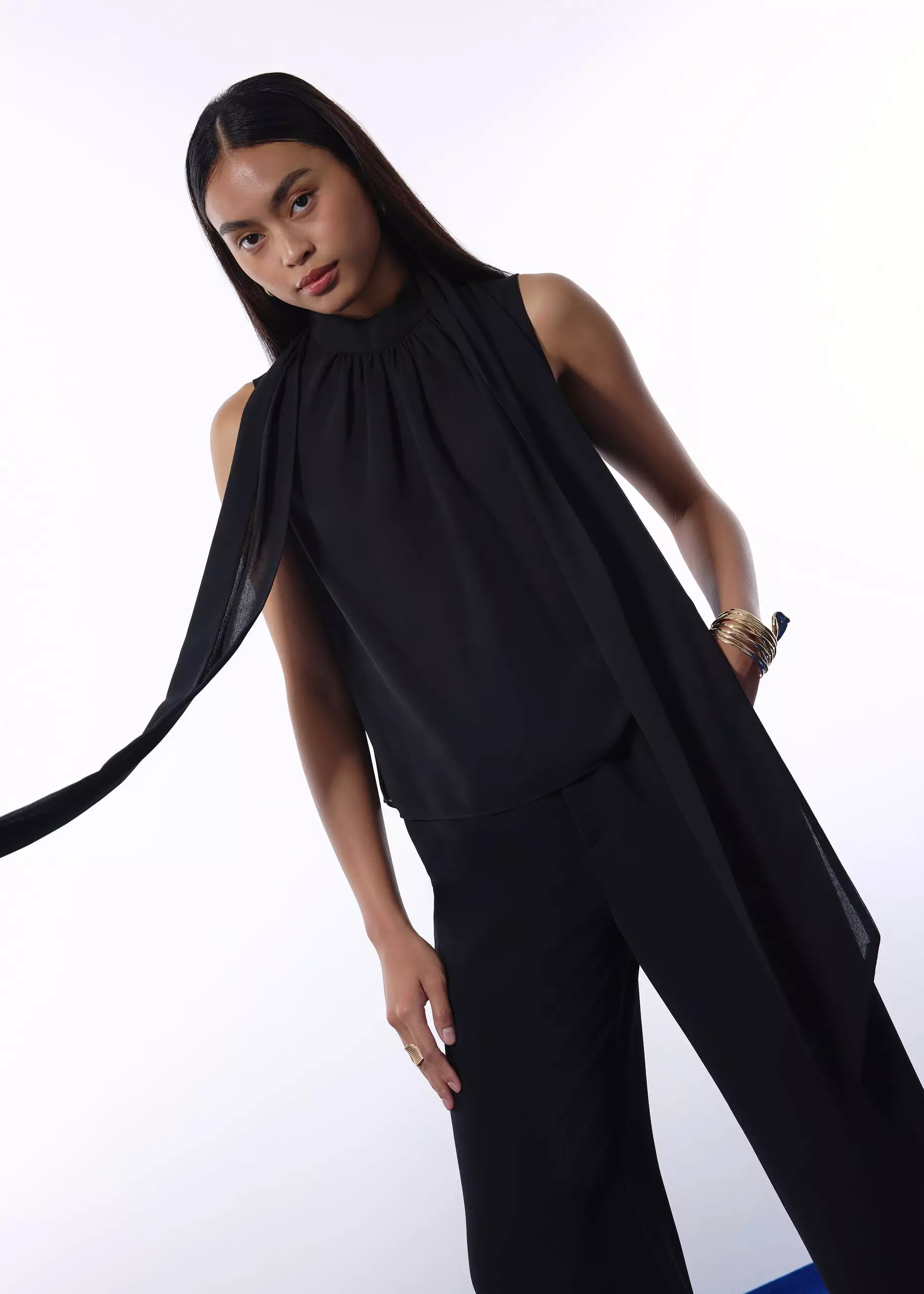 Atasan Wanita - Nabi Multi-way Mock Neck Shell Top