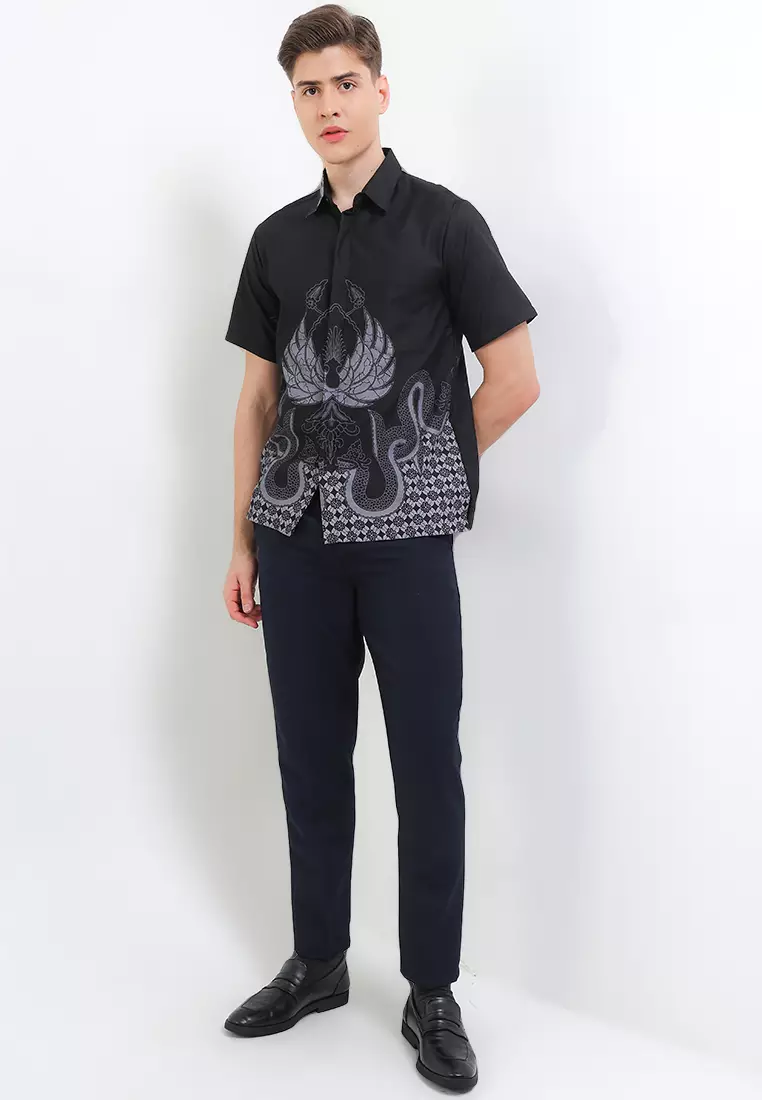 Tohpati Kemeja Batik Exclusive Premium Pria Casual Modern Lengan Pendek