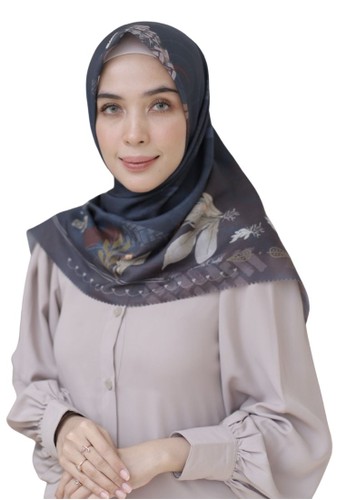 Hijab Wanita Cantik.com blue and brown Segiempat Curcuma Scarf Premium Printing Varian Aeru E5527AAEEBB7A3GS_1