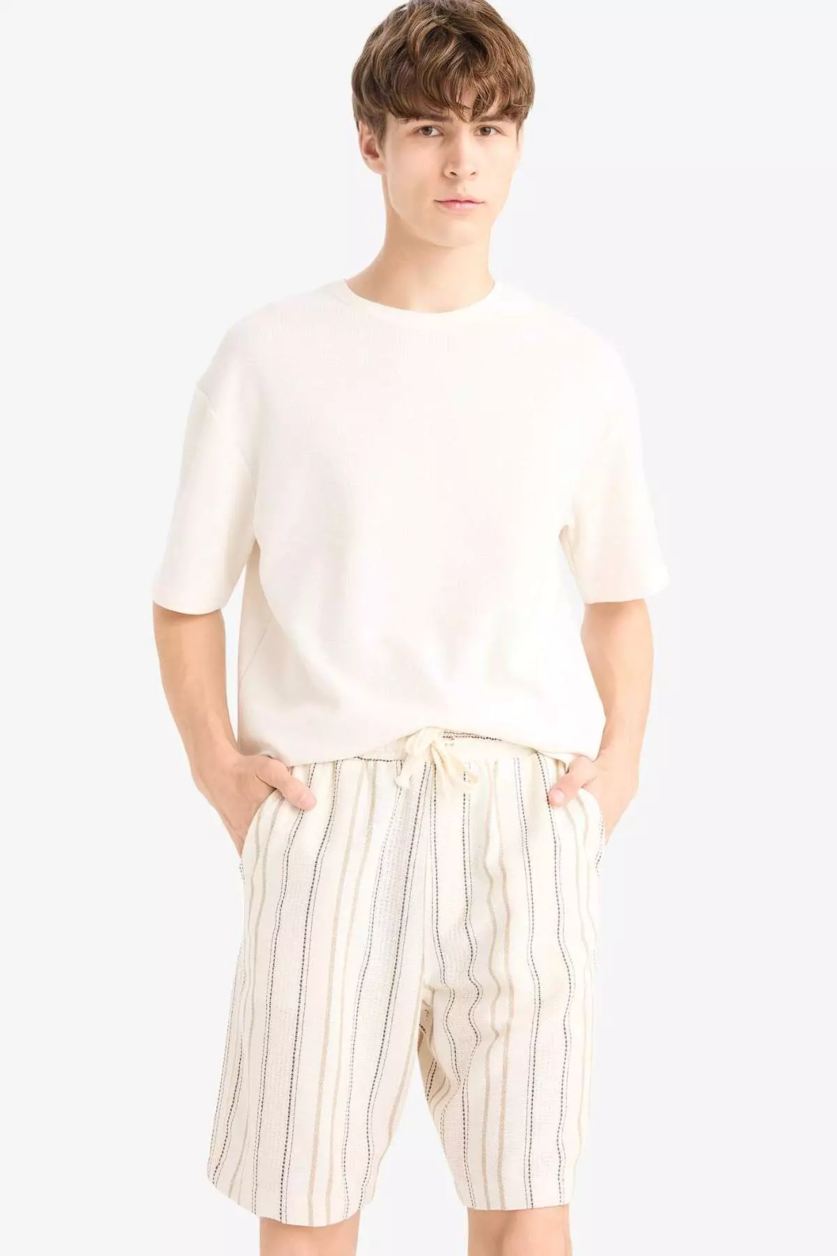 Regular Fit Jacquard Striped Bermuda Shorts E0808Ax25Sm