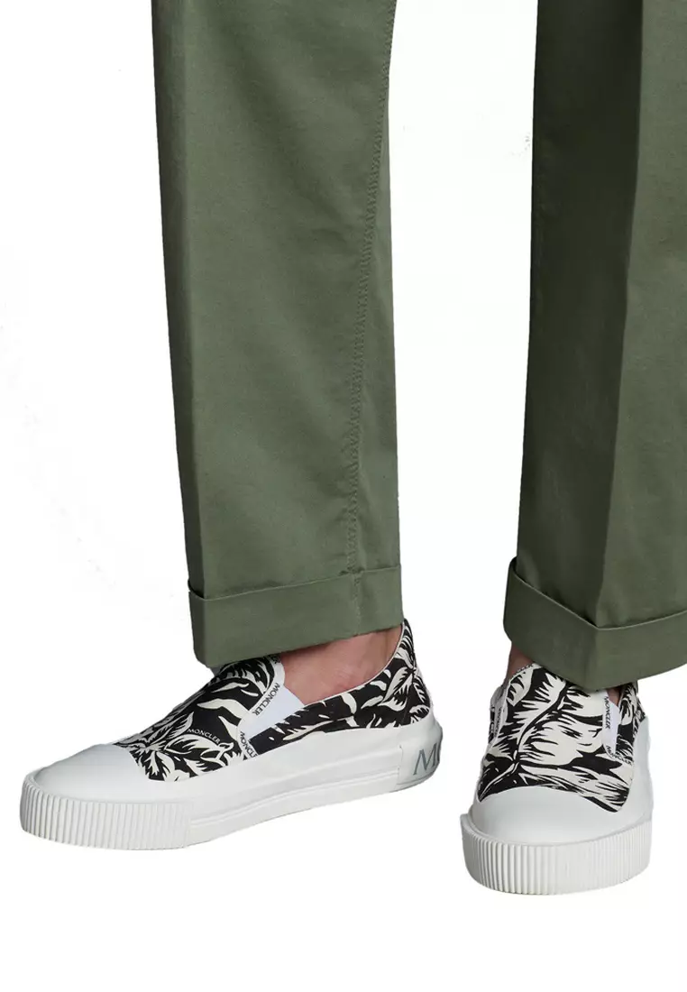 【送料&関税込】Moncler Glissiere Tri Slip-on Sneakers Moncler Glissiere Tri Slip On Sneakers | REVERSIBLE