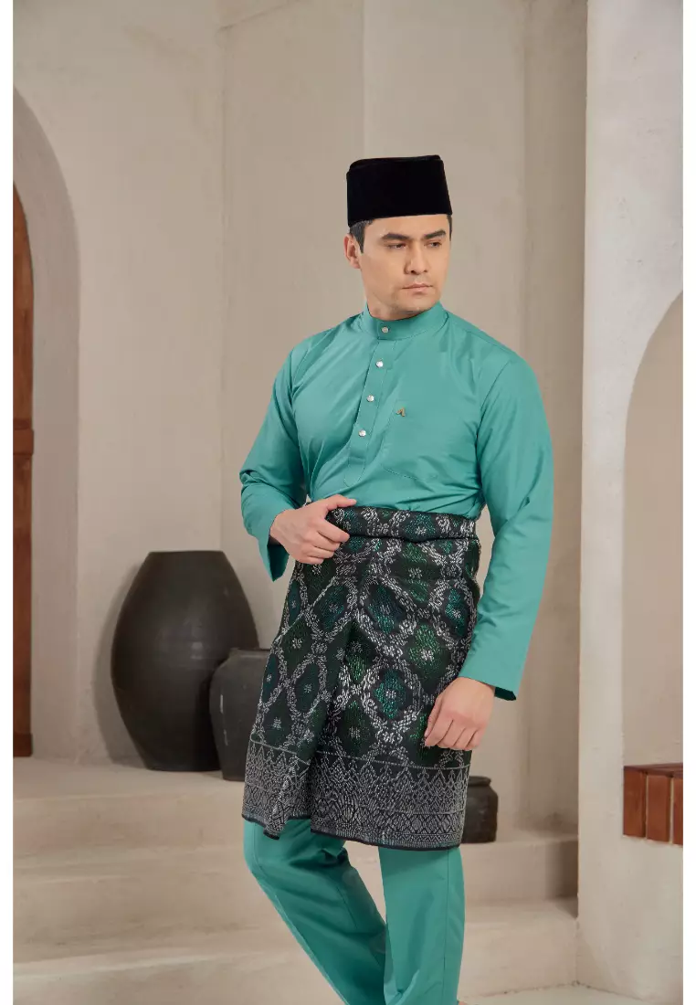 Baju Melayu Moden