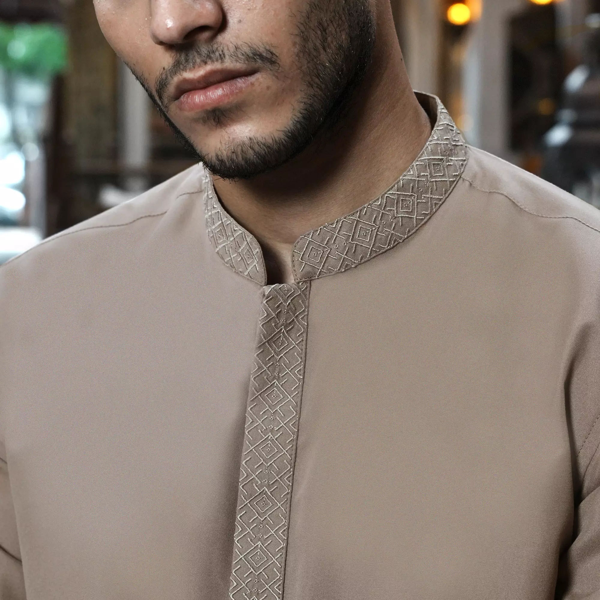 Kemeja Koko Bordir Azril Tangan Panjang Pria Muslim Lebaran Mocca