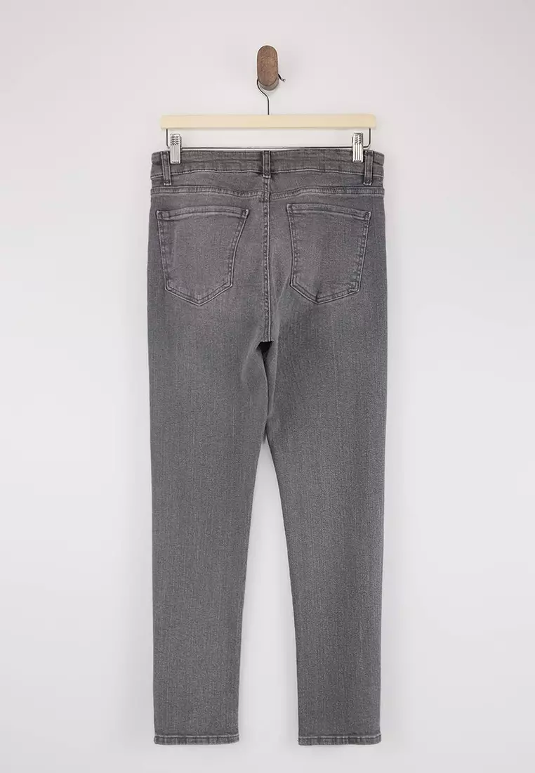 Slim Fit Stretch Fabric Denim Pants Jeans