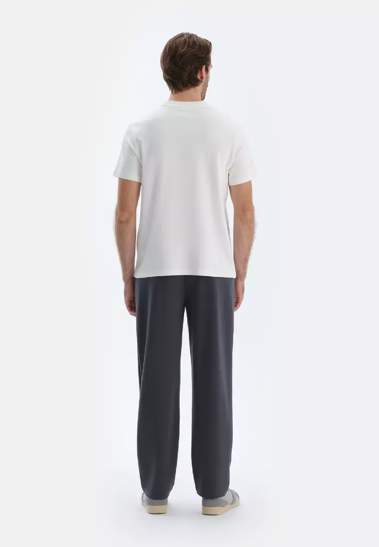 White Basic T-Shirt, Crew Neck, Regular, Short Sleeve Loungewear for Men