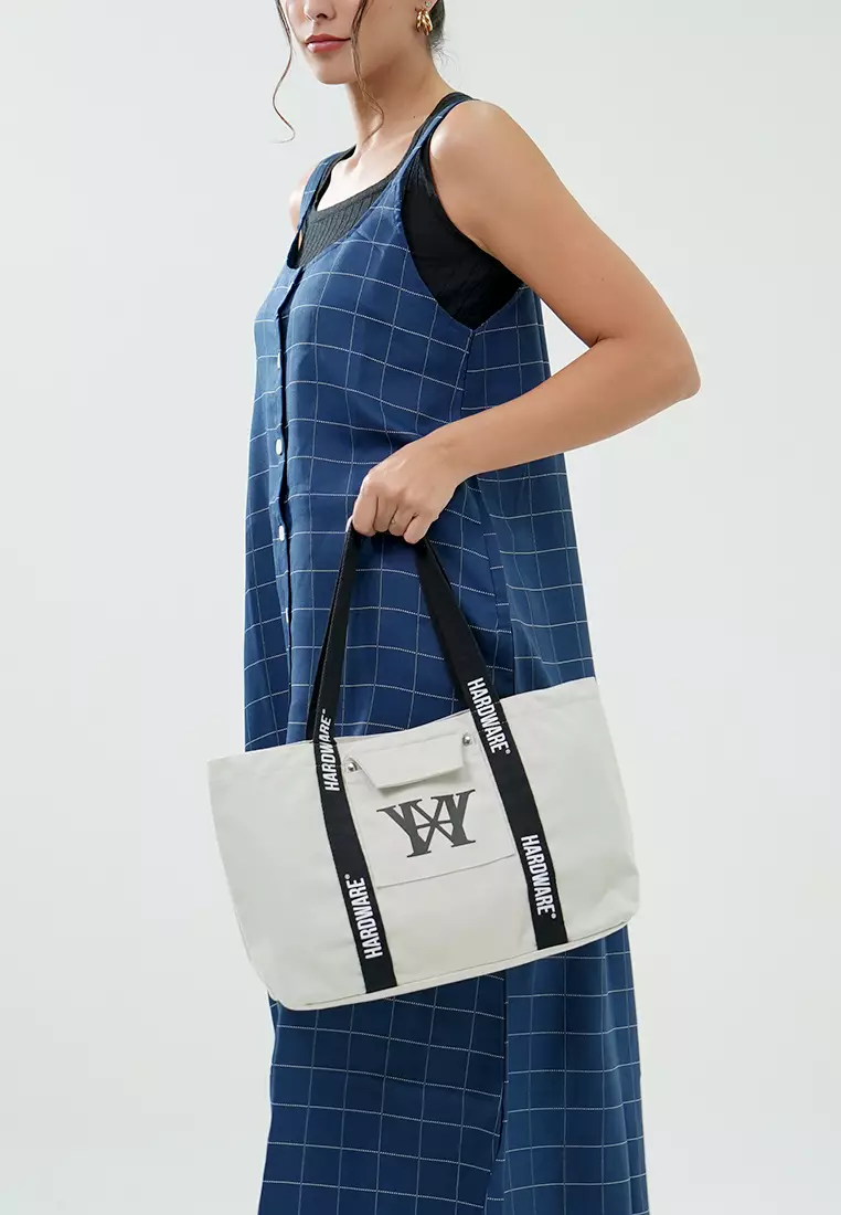 Tas Wanita Hardware Printed Handbag