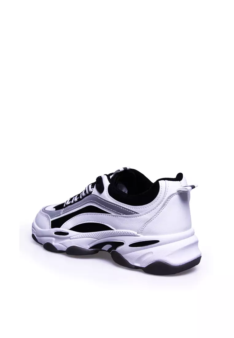 Sepatu Sneakers Olahraga Pria Trendy