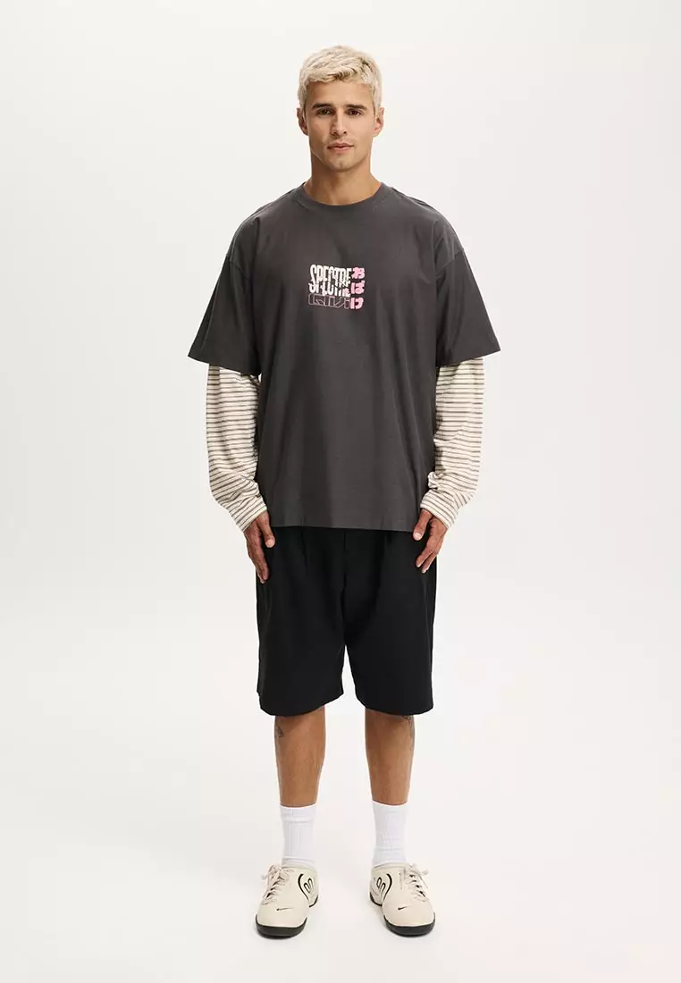 Box Fit Graphic T-Shirt