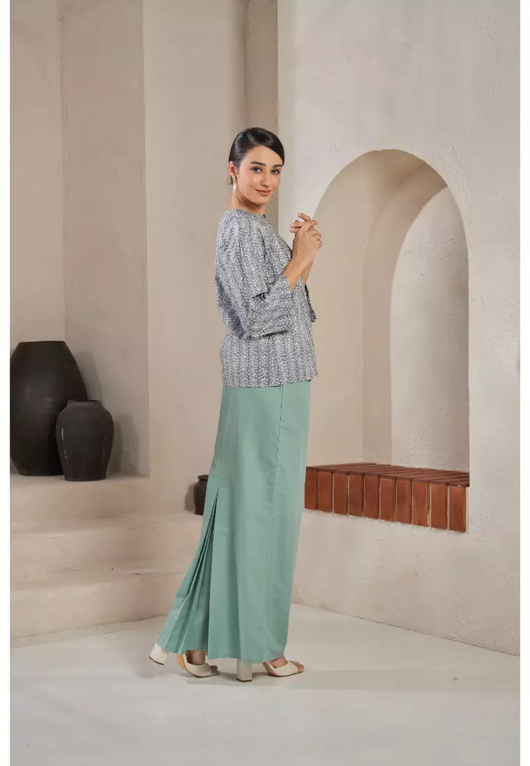 Kurung Kedah Batik Moden