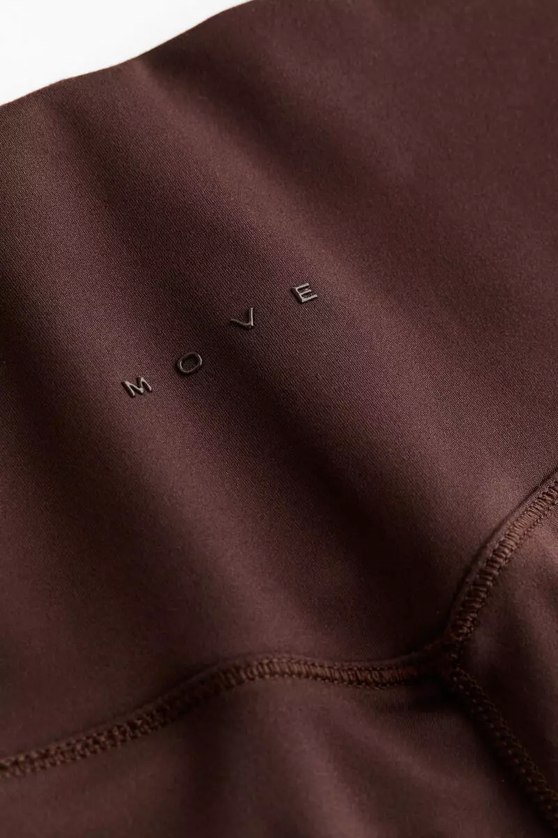 Sports cycling shorts with SoftMove™