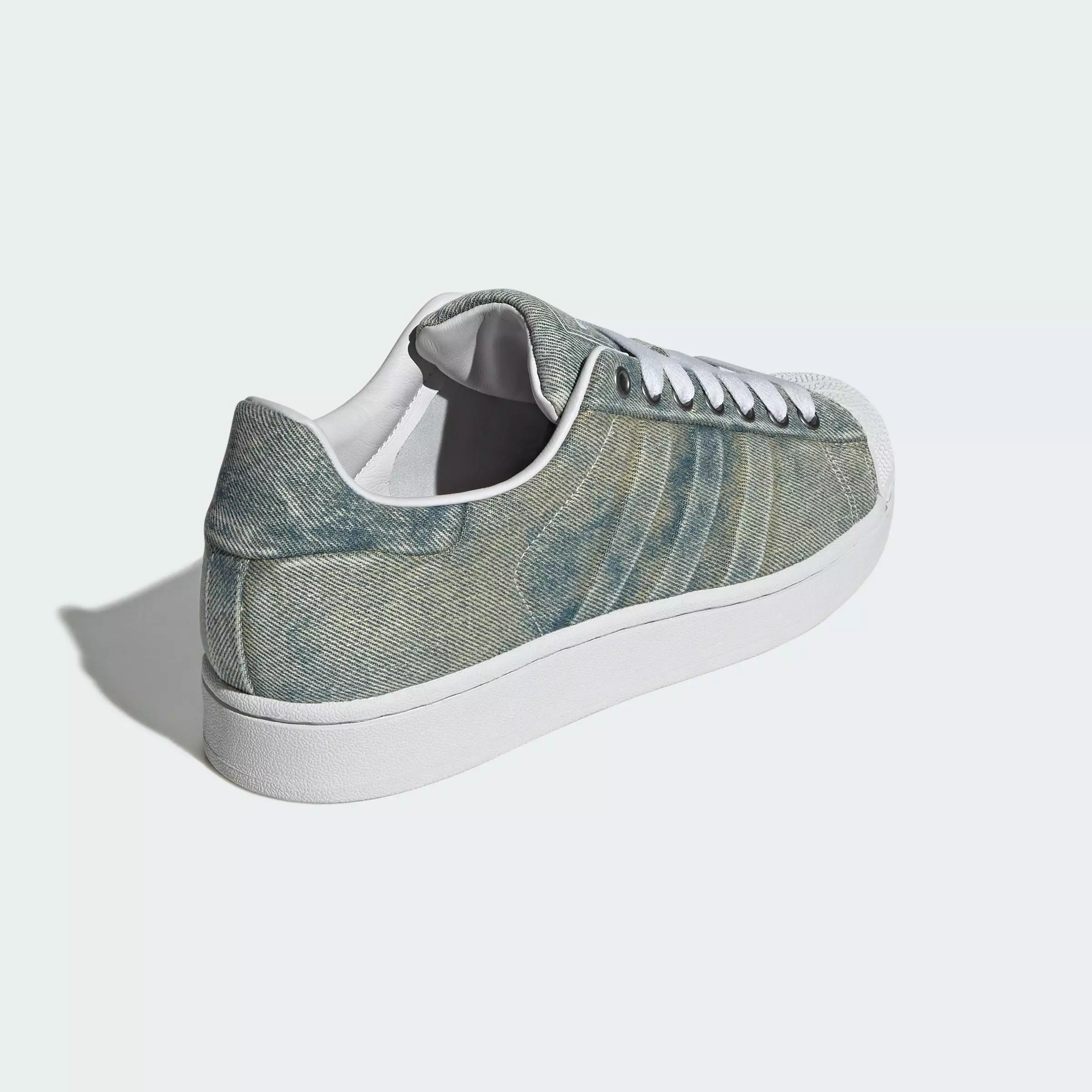 Lifestyle Superstar 82 Shoes Unisex Grey JQ3239