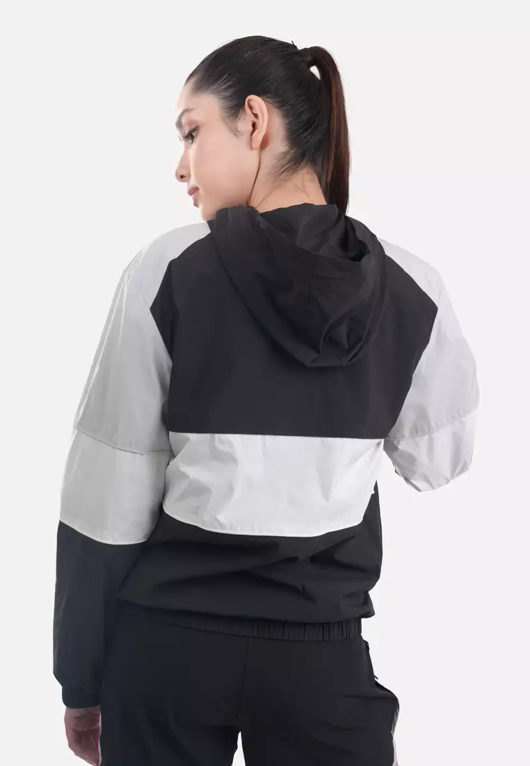 Women's Perf Jacket 03