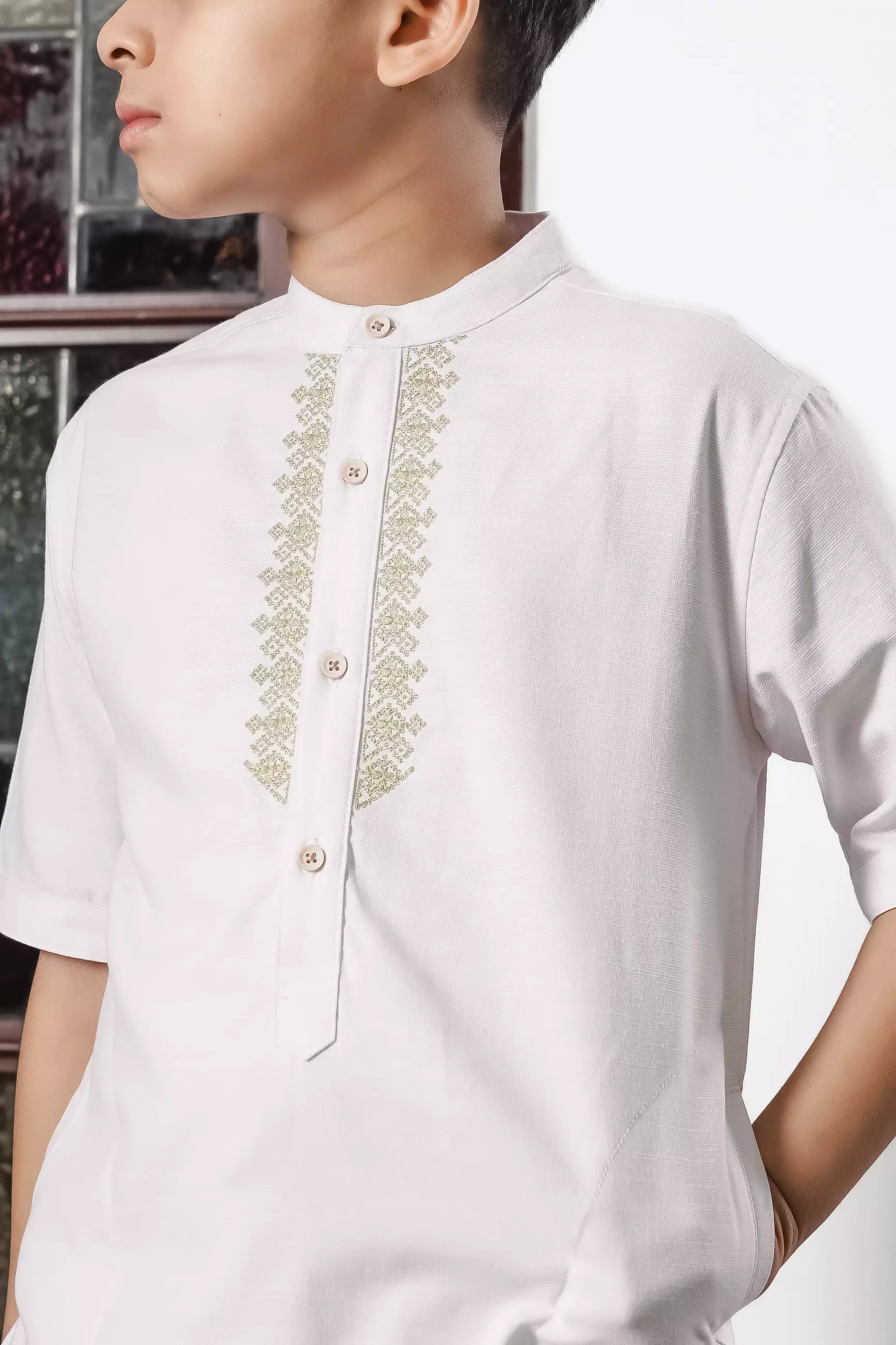 AMK Sarimbit Keluarga Set Bakhati Series White Junior Koko anak