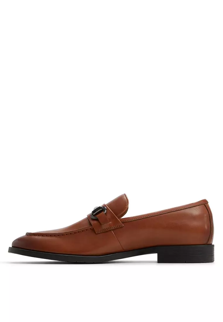 Thado Loafers