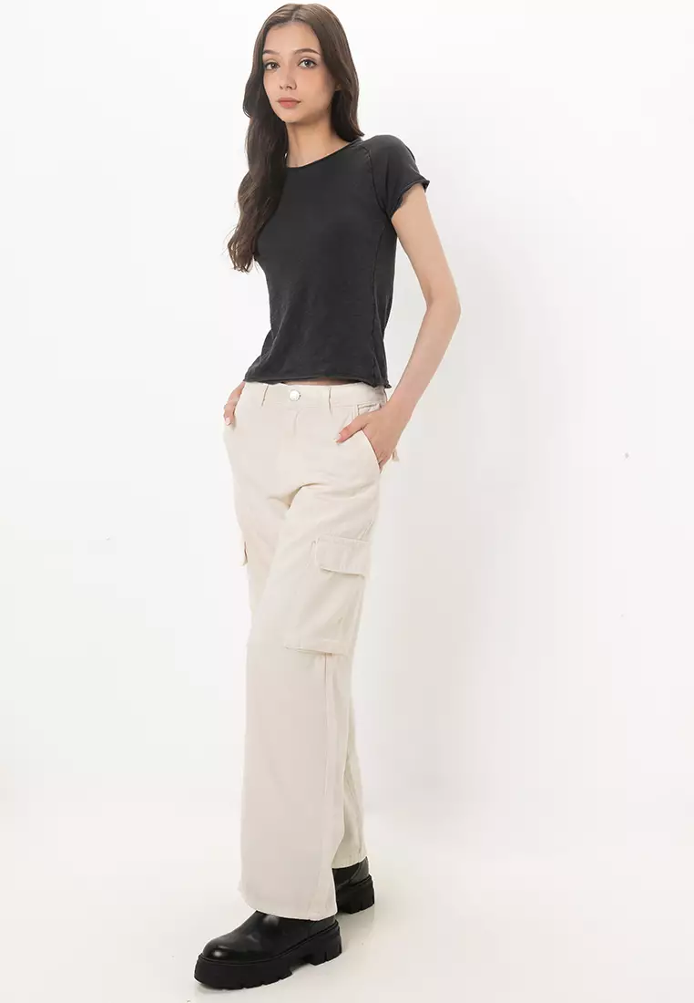 Wide Leg Cargo Jeans