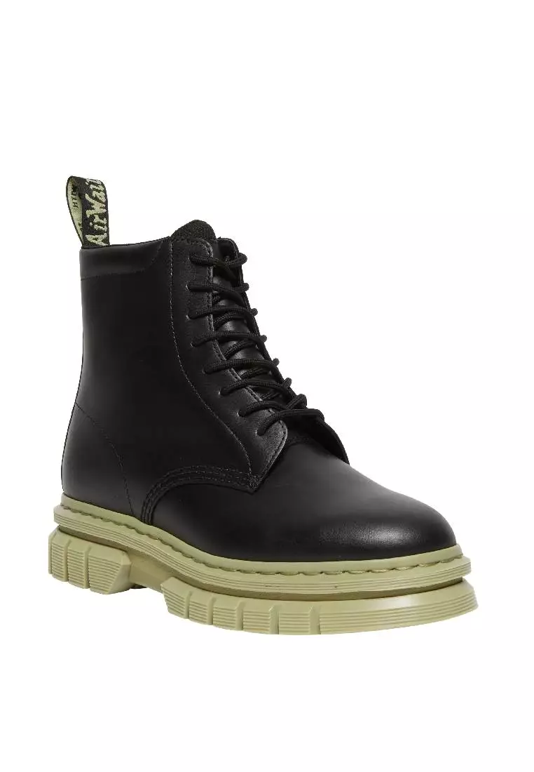 網上選購Dr. Martens 軟皮淺橄欖色鞋底黑色8孔靴2023 系列| ZALORA香港