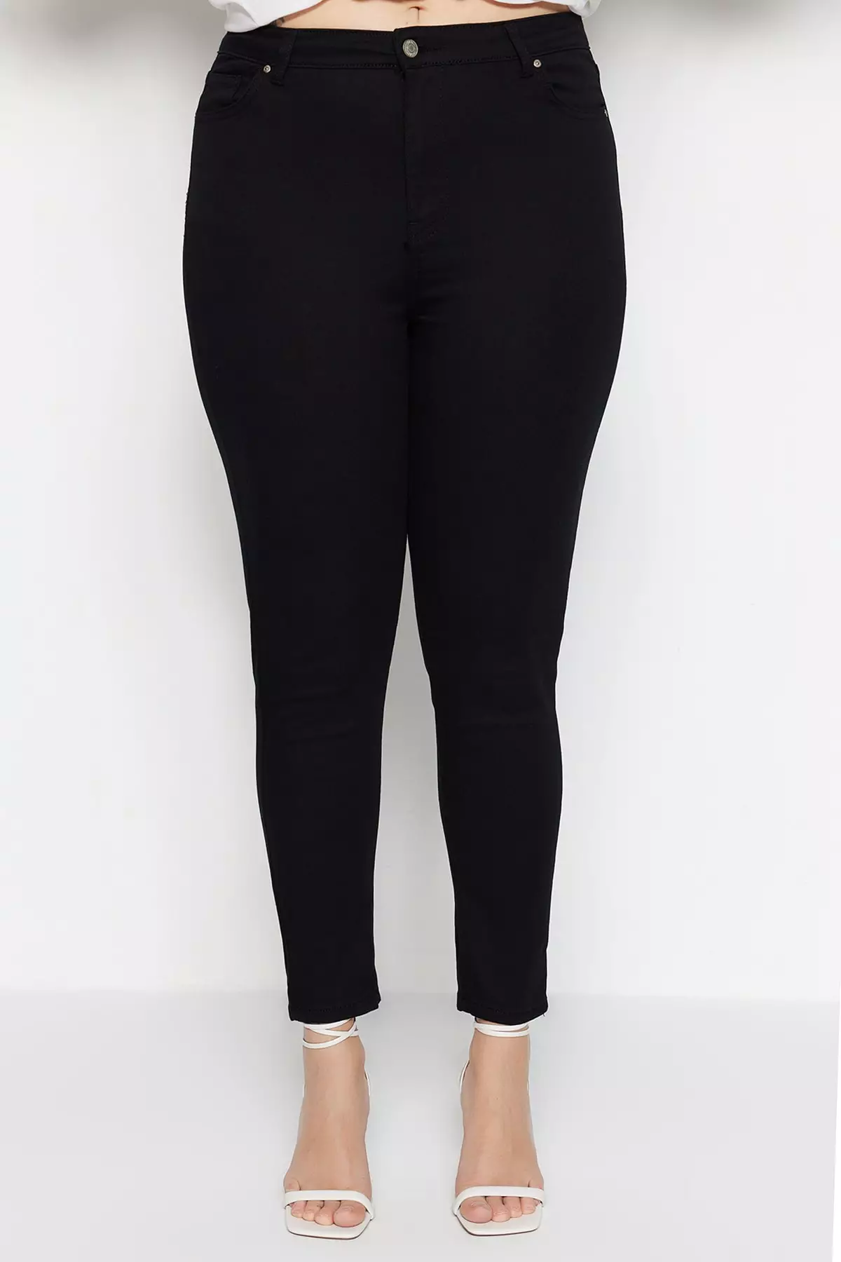 Black skinny pants plus size shop