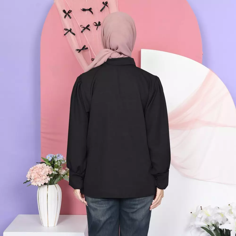 Lovia Blouse Kemeja Wanita - Black M20046 R33S6