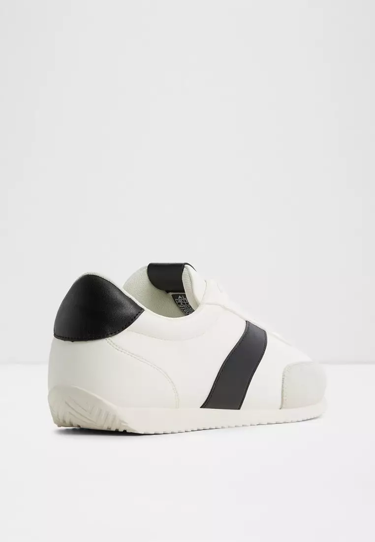 Nathaniel Low-Top Sneakers