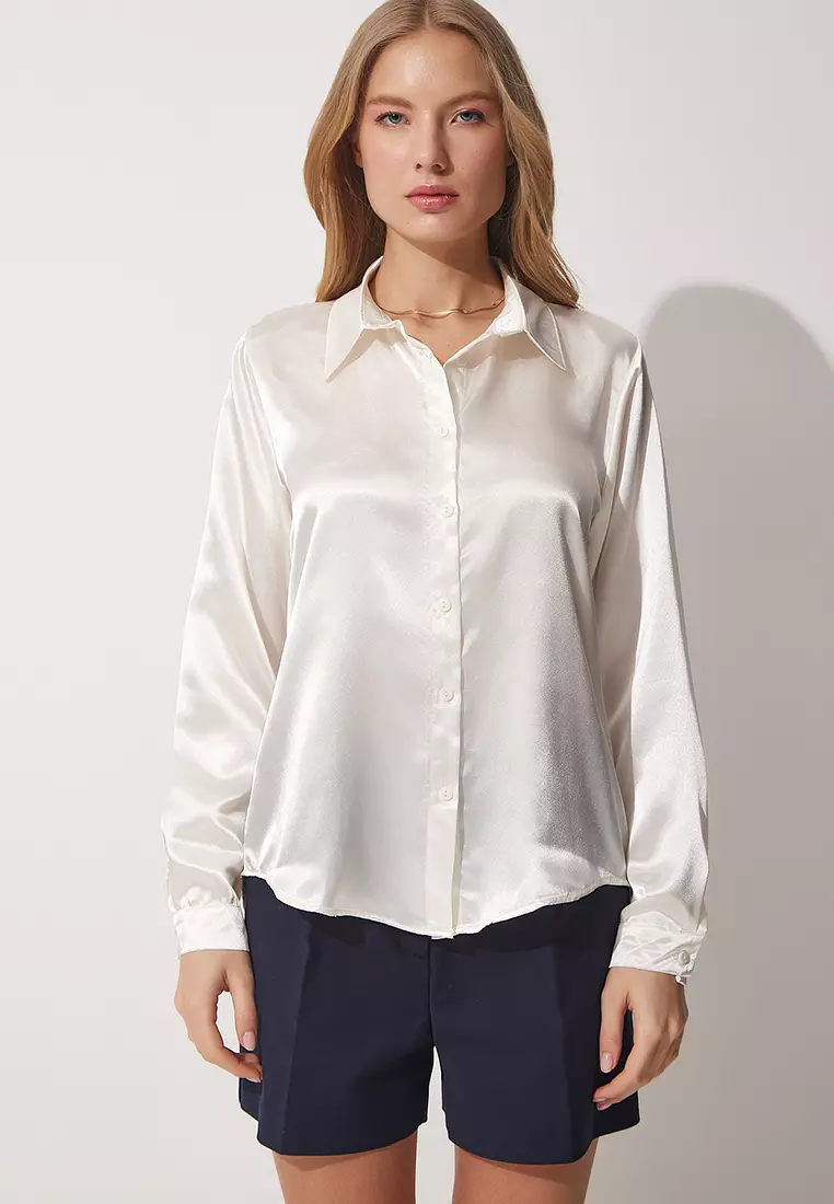 Lightly Draped Satin Surface Shirt