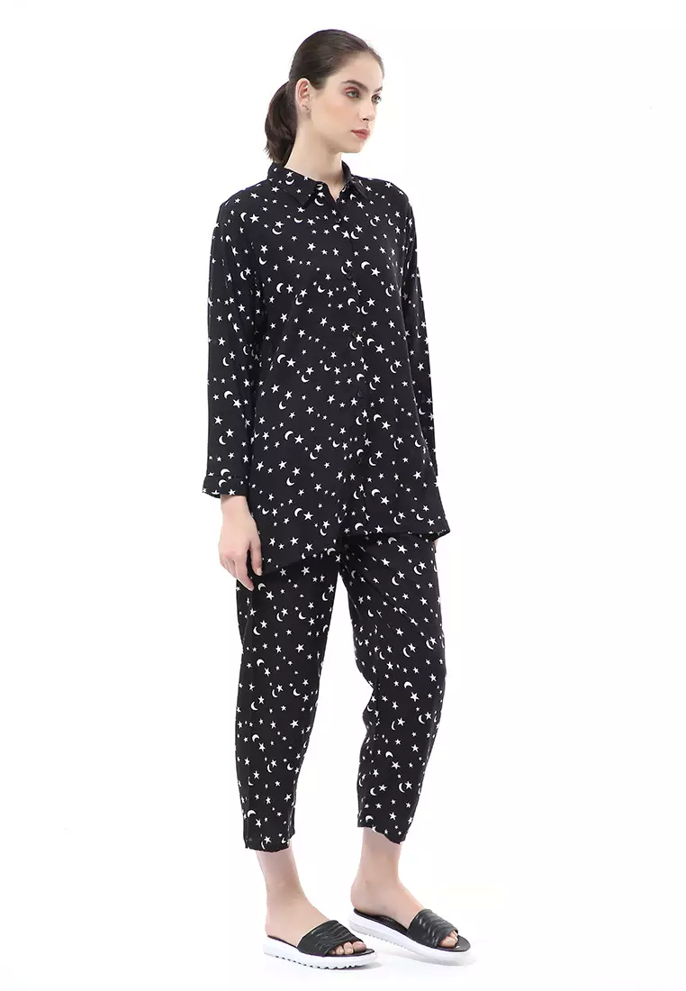 Nayra One Set Setelan Kemeja Wanita Lengan Panjang Motif Bintang Full Kancing Material Rayon ORIGINAL - Black