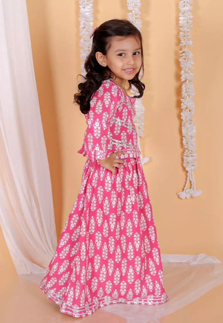 纯粉色碎花女童 Lehenga 套装