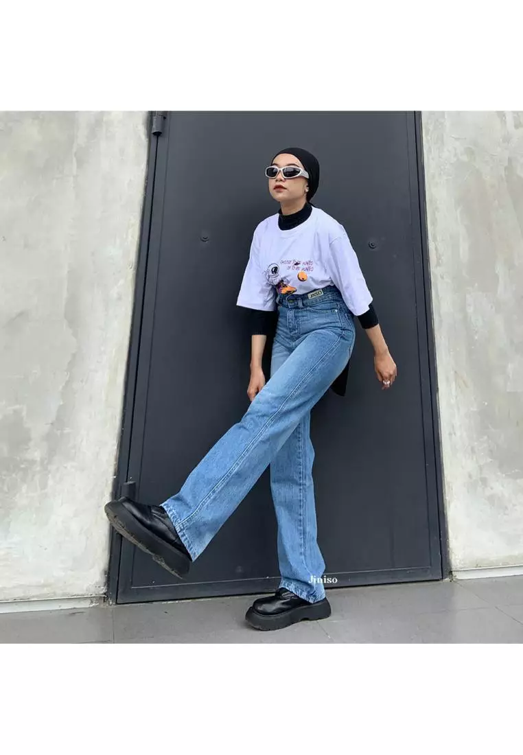 Ultra Highwaist Loose Jeans 220 LEVEL UP